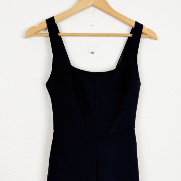 Wilfred Black Sleek Minimalist Fitted Dress Size 0 - Picture 3 of 7